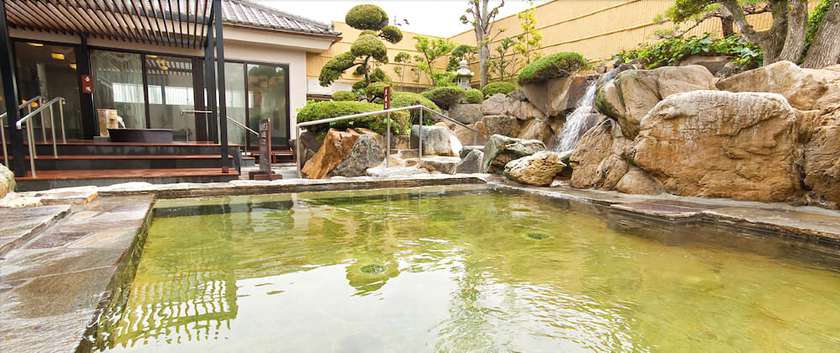 Imagen de la piscina del Hotel Nara Kenko Land Plaza. Foto 15