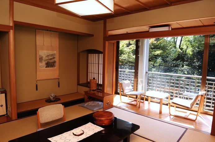 Imagen de los interiores del Hotel Nara, Nara. Foto 12