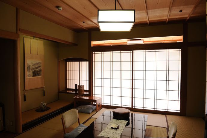 Imagen de los interiores del Hotel Nara, Nara. Foto 15
