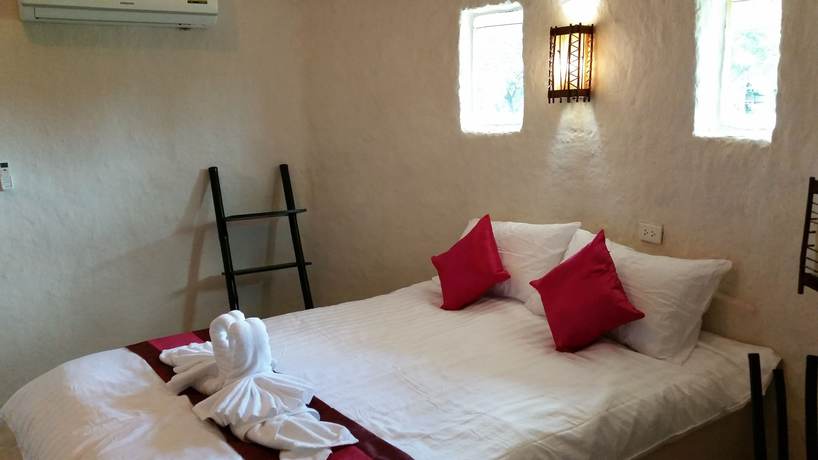 Imagen de los interiores del Hotel Naracha Resort. Foto 18