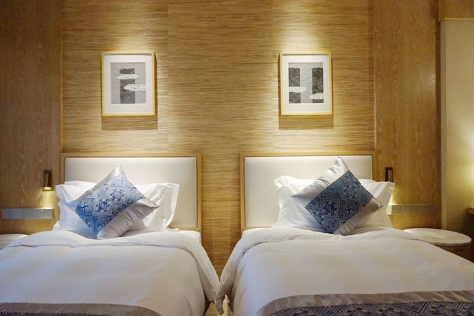 Imagen de la habitación del Hotel Narada Resort and Spa Cifu Lake Guangxi. Foto 2