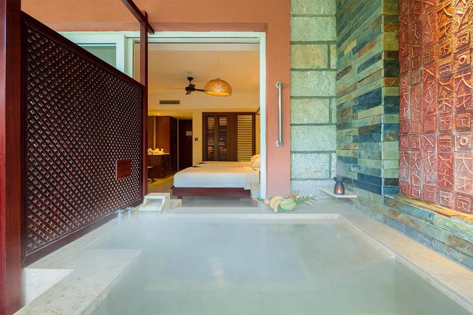 Imagen de la habitación del Hotel Narada Resort and Spa Qixian Mount Sanya. Foto 4
