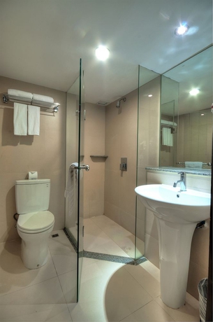 Imagen de la habitación del Hotel Narai. Foto 5