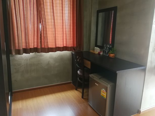 Imagen del bar/restaurante del Hotel Narai Iyara Palace Lopburi. Foto 2