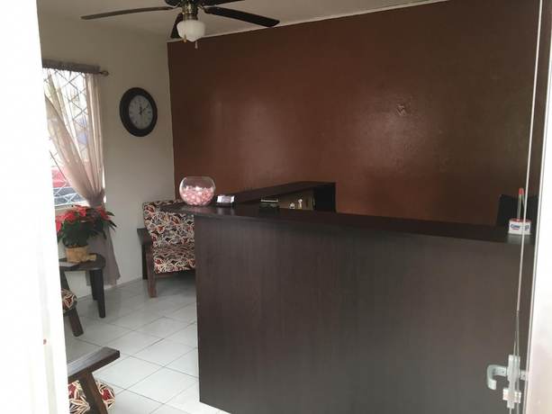 Imagen de los interiores del Hotel Naralit. Foto 20