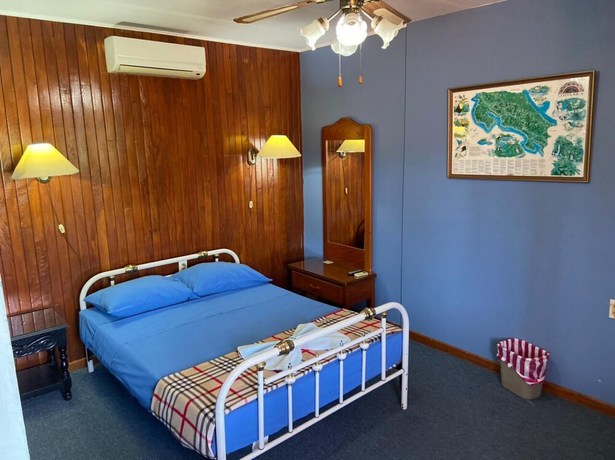 Imagen de la habitación del Hotel Naralit. Foto 10