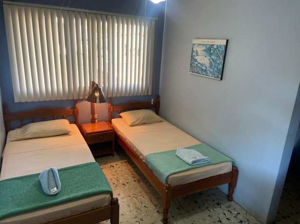 Imagen de la habitación del Hotel Naralit. Foto 16