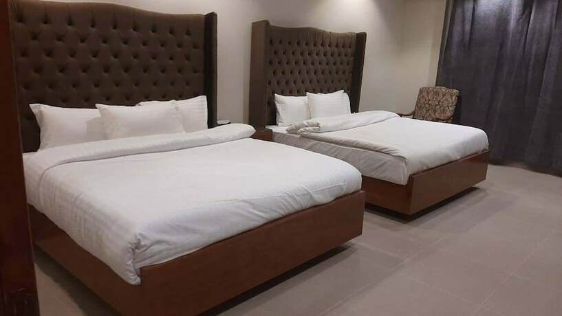 Imagen de la habitación del Hotel Naran Creek. Foto 19