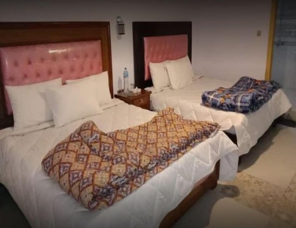 Imagen de la habitación del Hotel Naran Hills. Foto 17