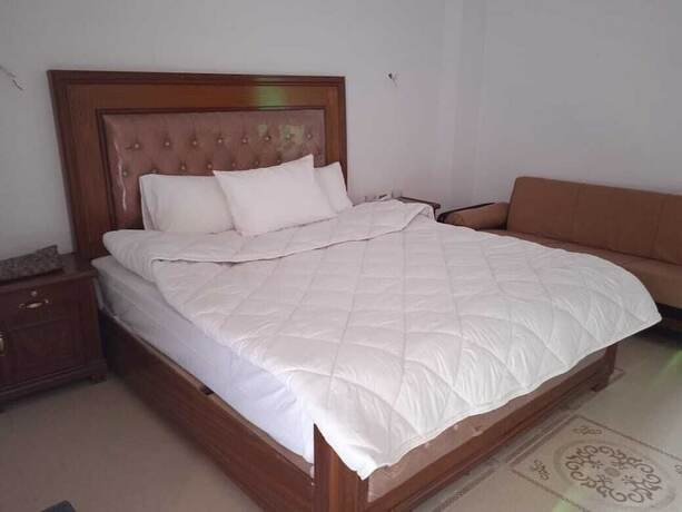 Imagen de la habitación del Hotel Naran Hills. Foto 19