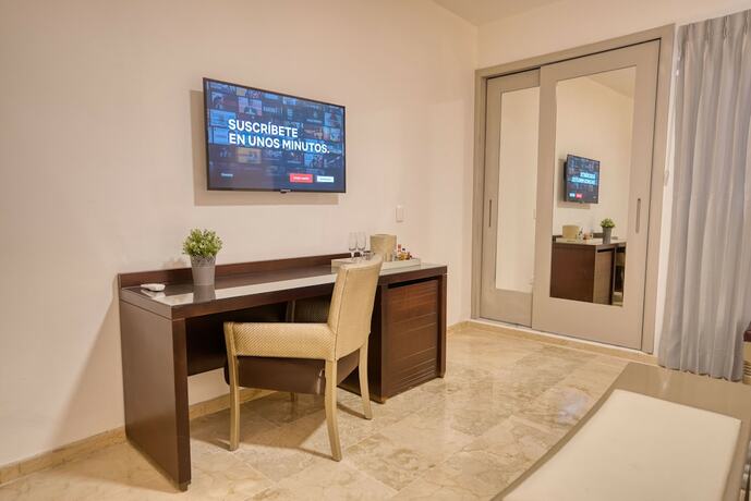 Imagen de la habitación del Hotel Naranjo Boutique. Foto 18