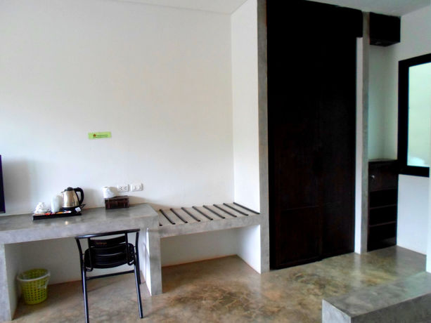 Imagen de la habitación del Hotel Naraya Riverside Resort. Foto 6