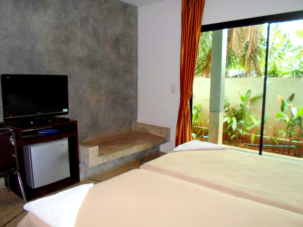 Imagen de la habitación del Hotel Naraya Riverside Resort. Foto 9