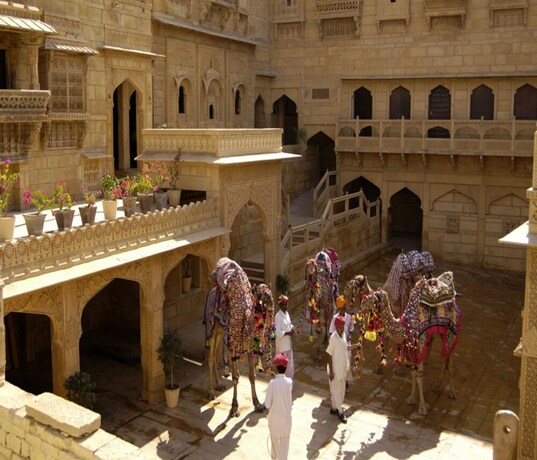 Imagen general del Hotel Narayan Niwas Palace. Foto 1