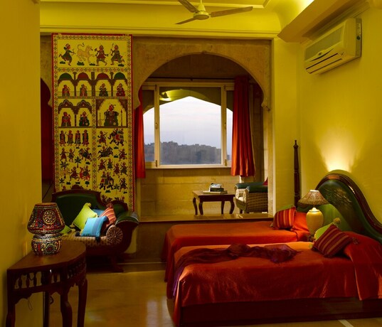 Imagen de la habitación del Hotel Narayan Niwas Palace. Foto 22