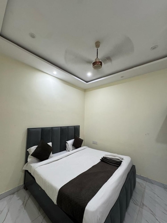 Imagen de la habitación del Hotel Narayan Stay. Foto 2