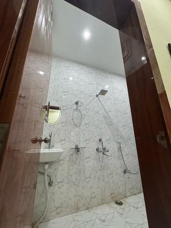 Imagen de la habitación del Hotel Narayan Stay. Foto 13
