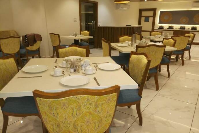 Imagen del bar/restaurante del Hotel Narayanam, Kotah. Foto 18