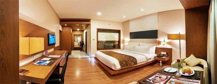 Imagen general del Hotel Narayani Heights and Resort. Foto 10