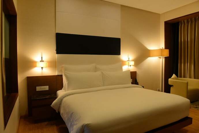 Imagen de la habitación del Hotel Narayani Heights and Resort. Foto 16