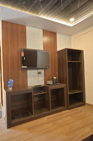 Imagen de la habitación del Hotel Narayani Palace. Foto 15