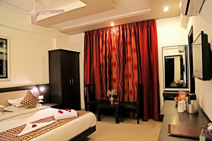 Imagen de la habitación del Hotel Narayans Leela Inn. Foto 23