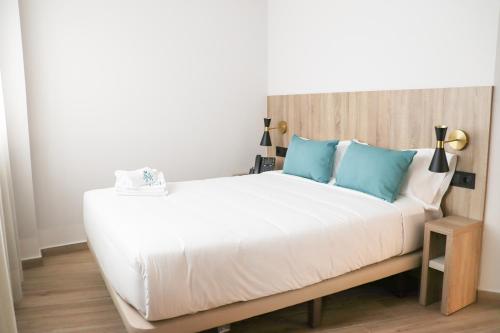Imagen de la habitación del Hotel Narcea, Santa Pola. Foto 3