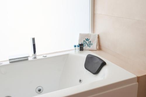 Imagen de la habitación del Hotel Narcea, Santa Pola. Foto 4