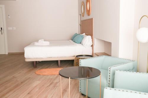 Imagen de la habitación del Hotel Narcea, Santa Pola. Foto 5