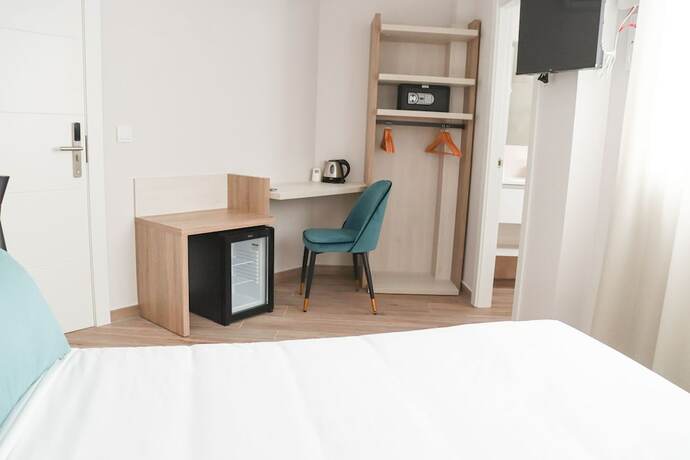Imagen de la habitación del Hotel Narcea Santa Pola. Foto 11