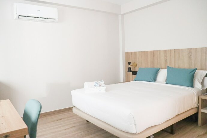 Imagen de la habitación del Hotel Narcea Santa Pola. Foto 12