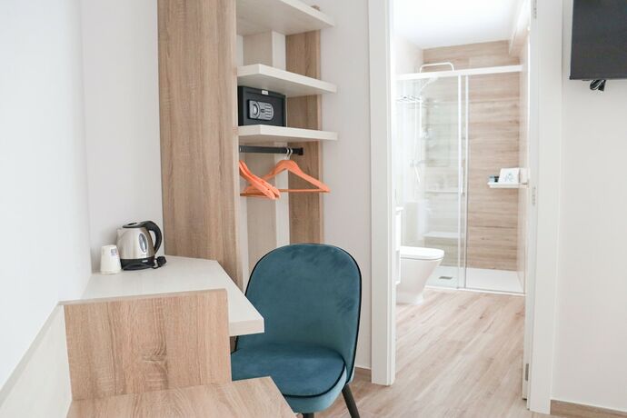 Imagen general del Hotel Narcea Santa Pola. Foto 7