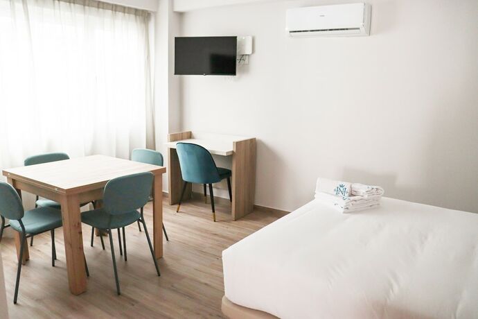 Imagen de la habitación del Hotel Narcea Santa Pola. Foto 17