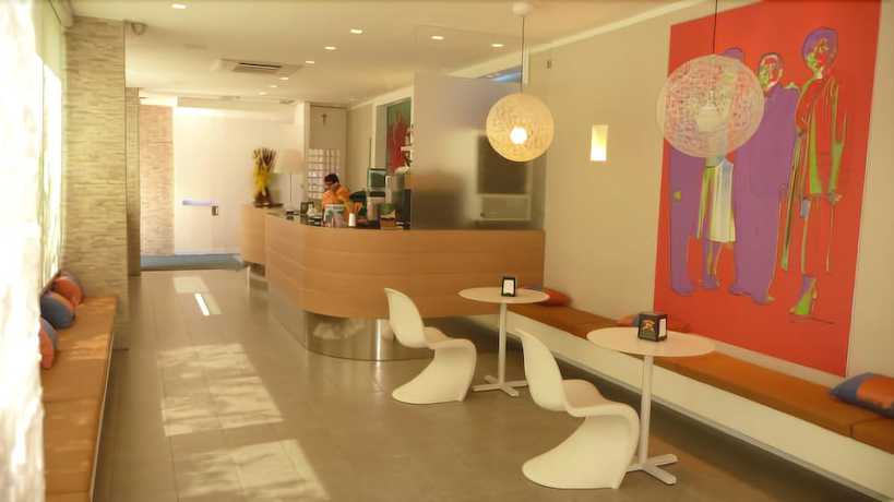 Imagen general del Hotel Narcisi. Foto 1