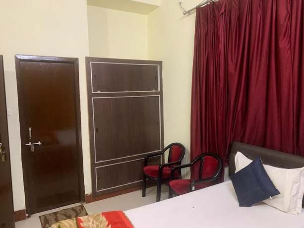 Imagen de los interiores del Hotel Narendra Guest House. Foto 7