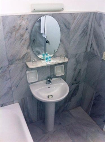 Imagen general del Hotel Narges. Foto 11