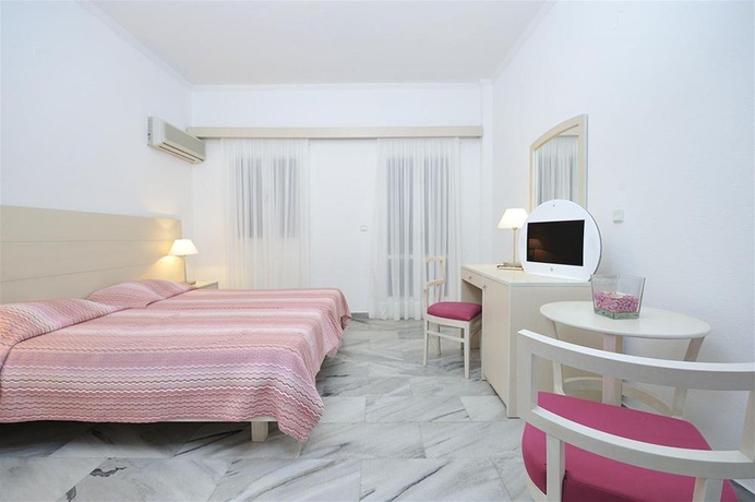 Imagen general del Hotel Narges. Foto 12