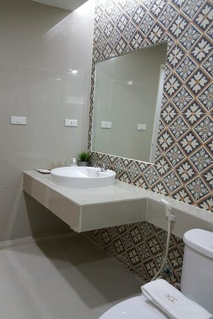 Imagen de la habitación del Hotel Narinfah Resort. Foto 17