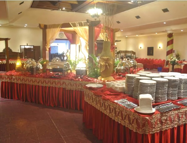 Imagen del bar/restaurante del Hotel Narita Hotel Tulungagung. Foto 5