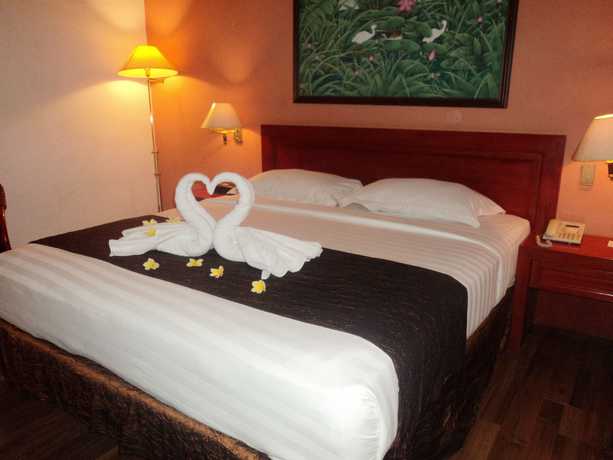 Imagen de la habitación del Hotel Narita Hotel Tulungagung. Foto 8