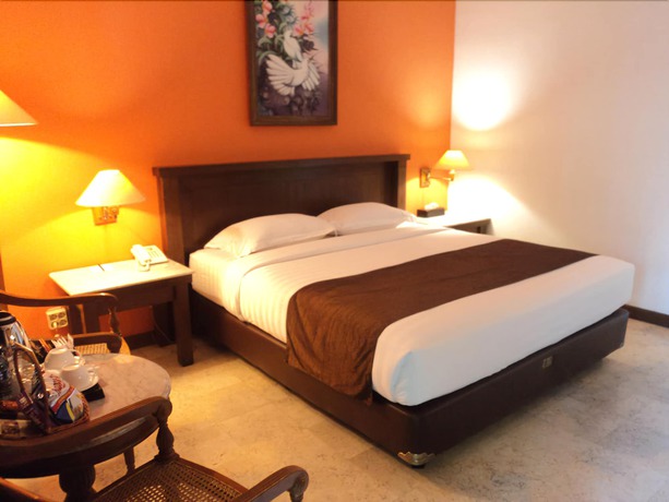 Imagen de la habitación del Hotel Narita Hotel Tulungagung. Foto 9