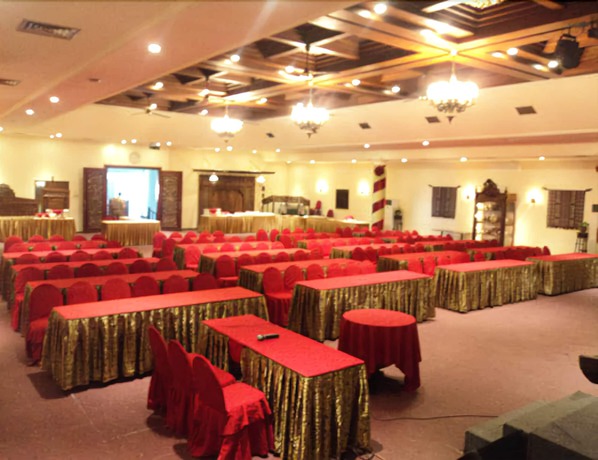 Imagen de los interiores del Hotel Narita Hotel Tulungagung. Foto 15