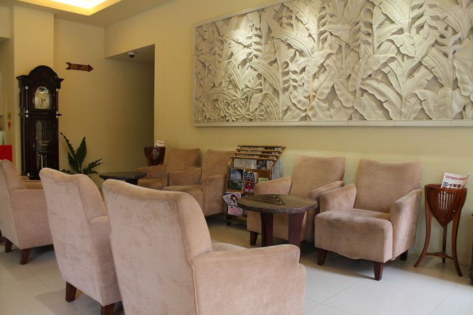 Imagen de los interiores del Hotel Narita Tangerang. Foto 9
