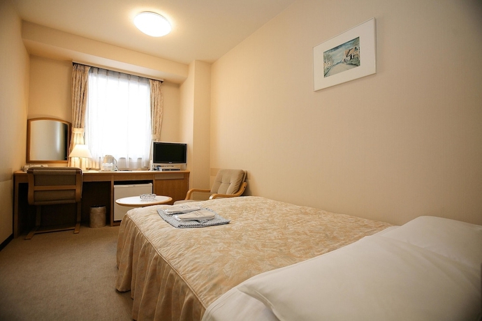 Imagen de la habitación del Hotel Narita U-city. Foto 14