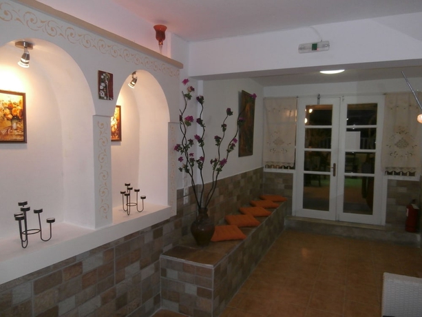 Imagen de los interiores del Hotel Narkissos. Foto 17