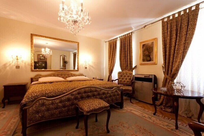 Imagen de la habitación del Hotel Narona. Foto 6