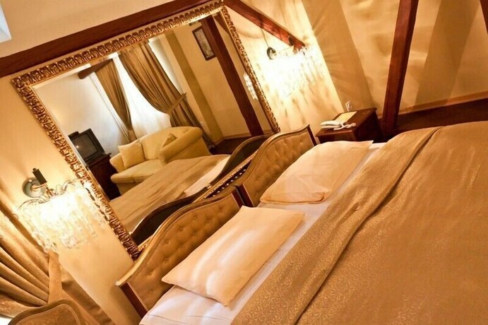 Imagen de la habitación del Hotel Narona. Foto 7