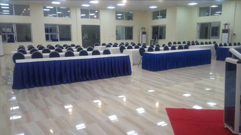 Imagen de los interiores del Hotel Narpos. Foto 18