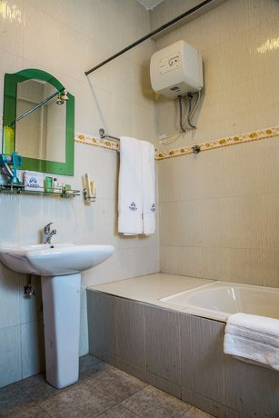 Imagen de la habitación del Hotel Narpos. Foto 10