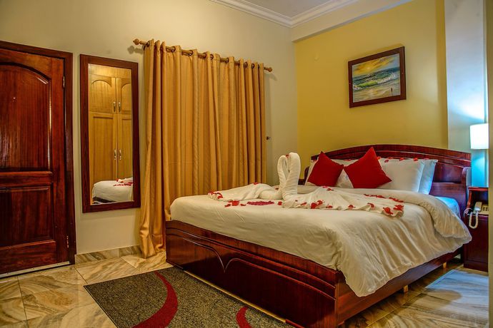 Imagen de la habitación del Hotel Narpos. Foto 12